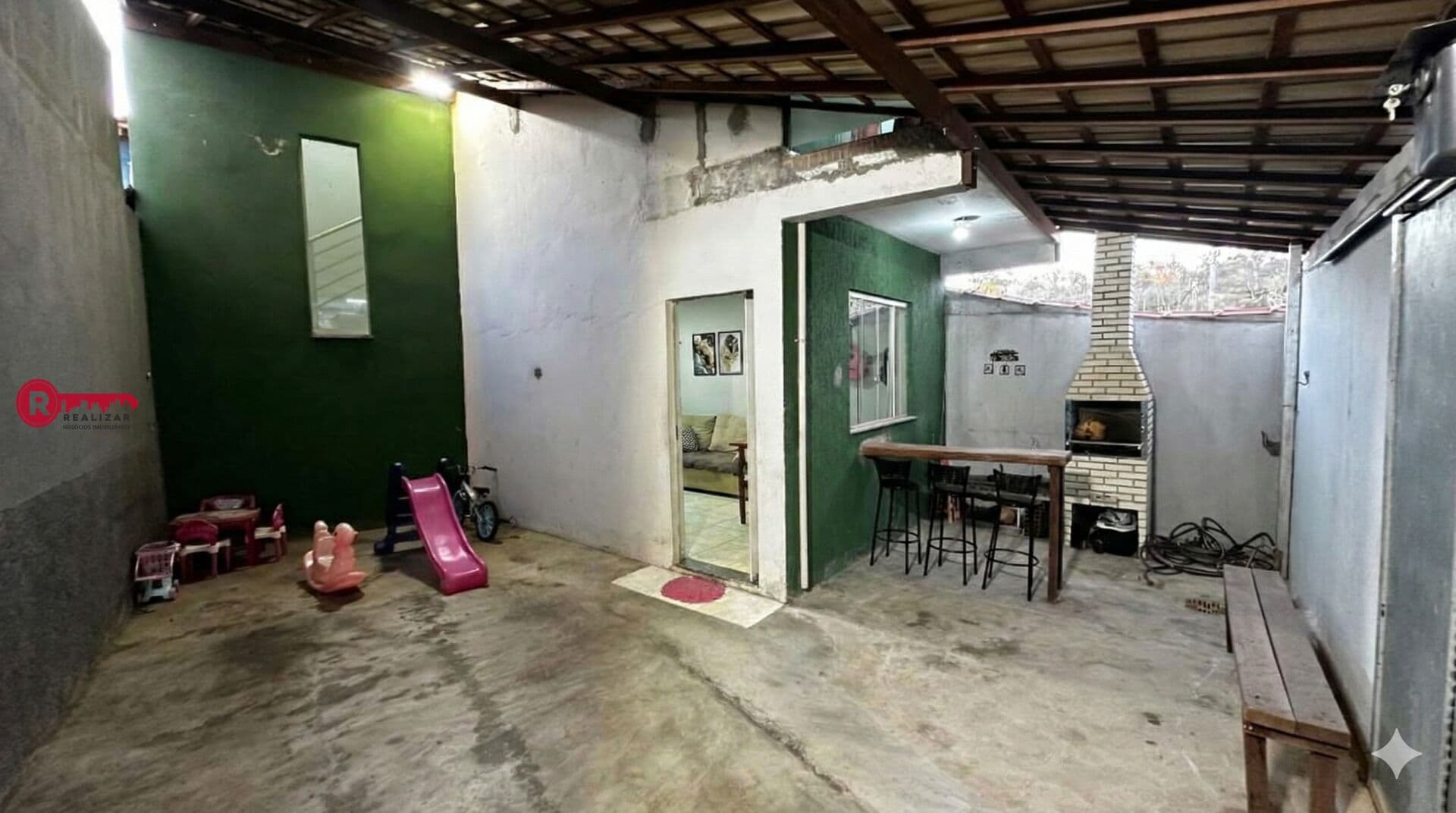Casa Duplex com 02 Quartos à Venda em Mateus Leme no bairro Londrina