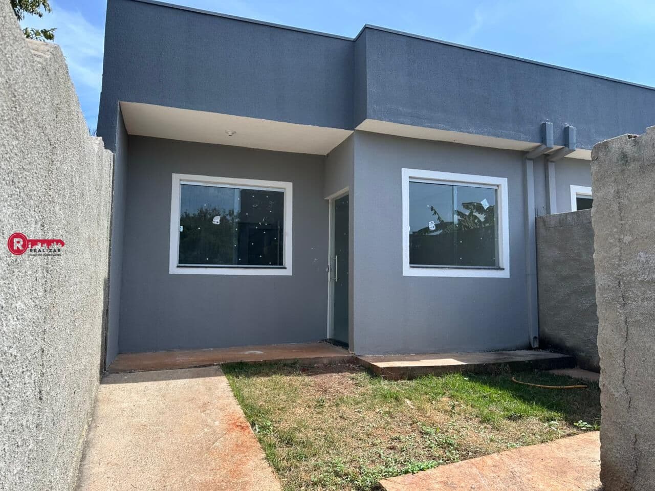 Casa 02 Quartos à Venda no bairro Pousada das Rosas em São Joaquim de Bicas