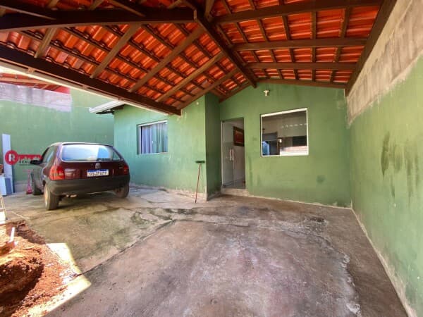 Casa 02 Quartos à Venda no bairro Pousada das Rosas em São Joaquim de Bicas