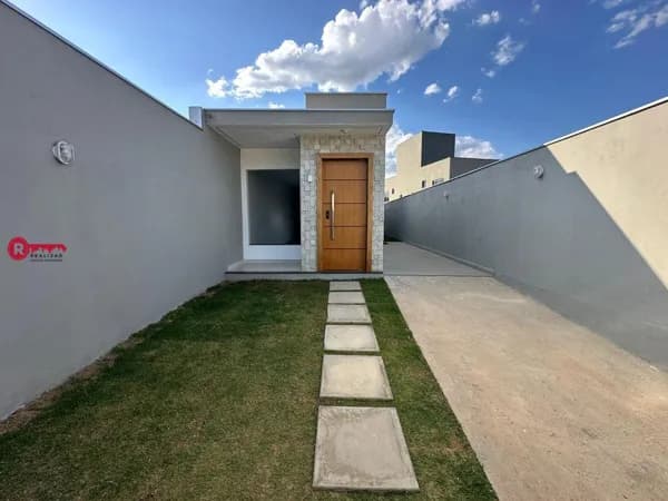 Casa com 03 Quartos sendo 01 Suíte no bairro Guarujá Mansões em Betim