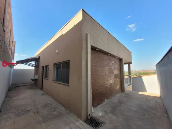 Casa 03 Quartos sendo 01 Suíte a Venda no bairro Tupanuara em São Joaquim de Bicas