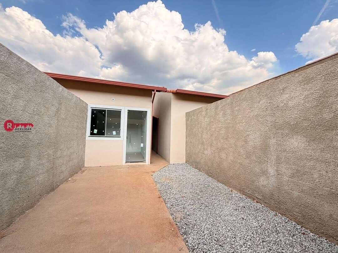 Casa 02 Quartos à Venda em São Joaquim de Bicas no bairro Marques Industrial