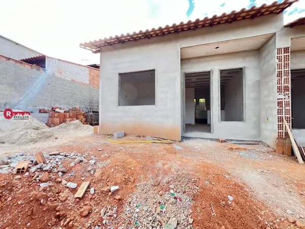 Casa 02 Quartos à Venda em São Joaquim de Bicas no bairro Estância Paraopeba