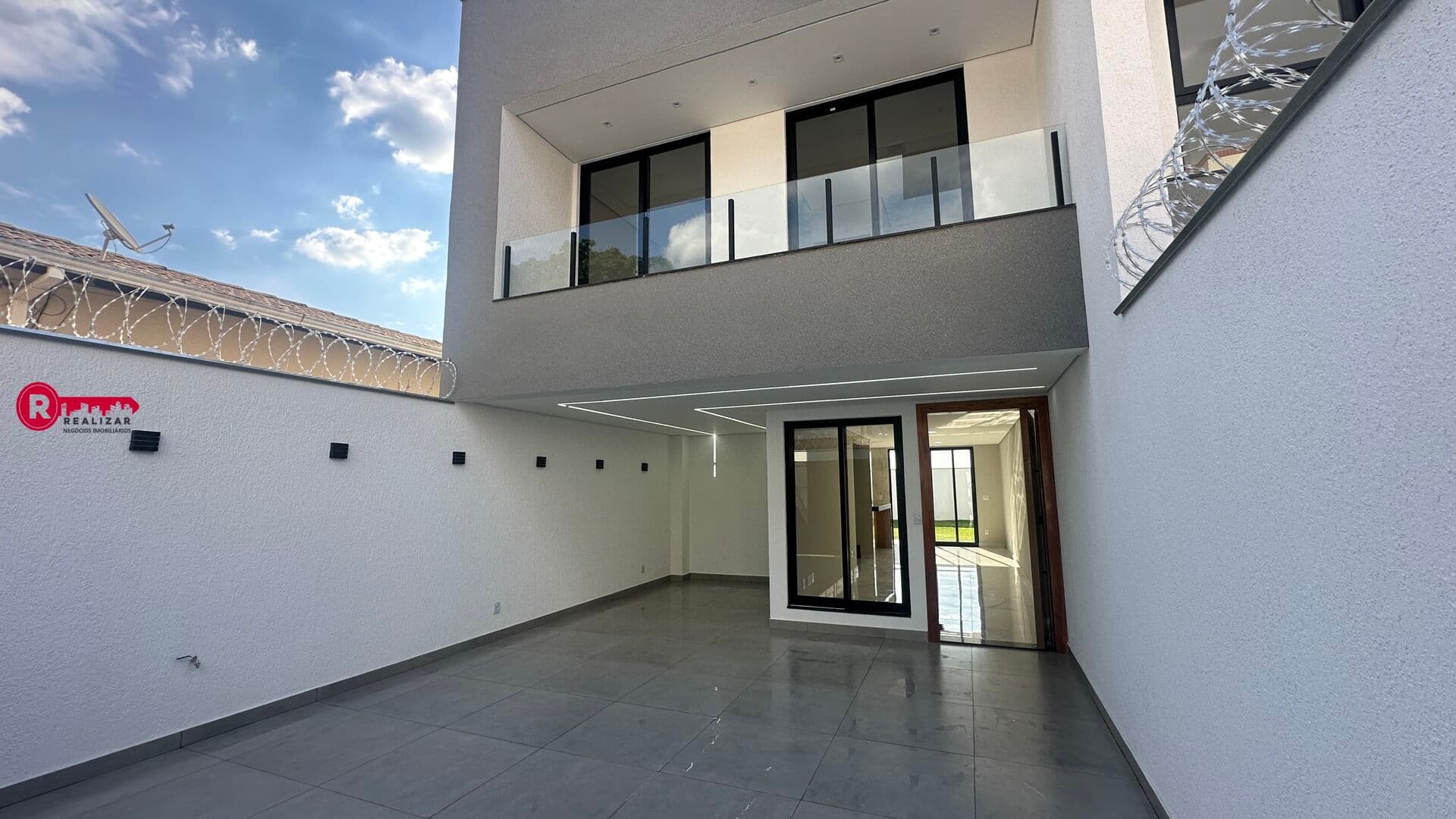 Casa com 03 Quartos sendo 01 Suíte no bairro Espírito Santo em Betim