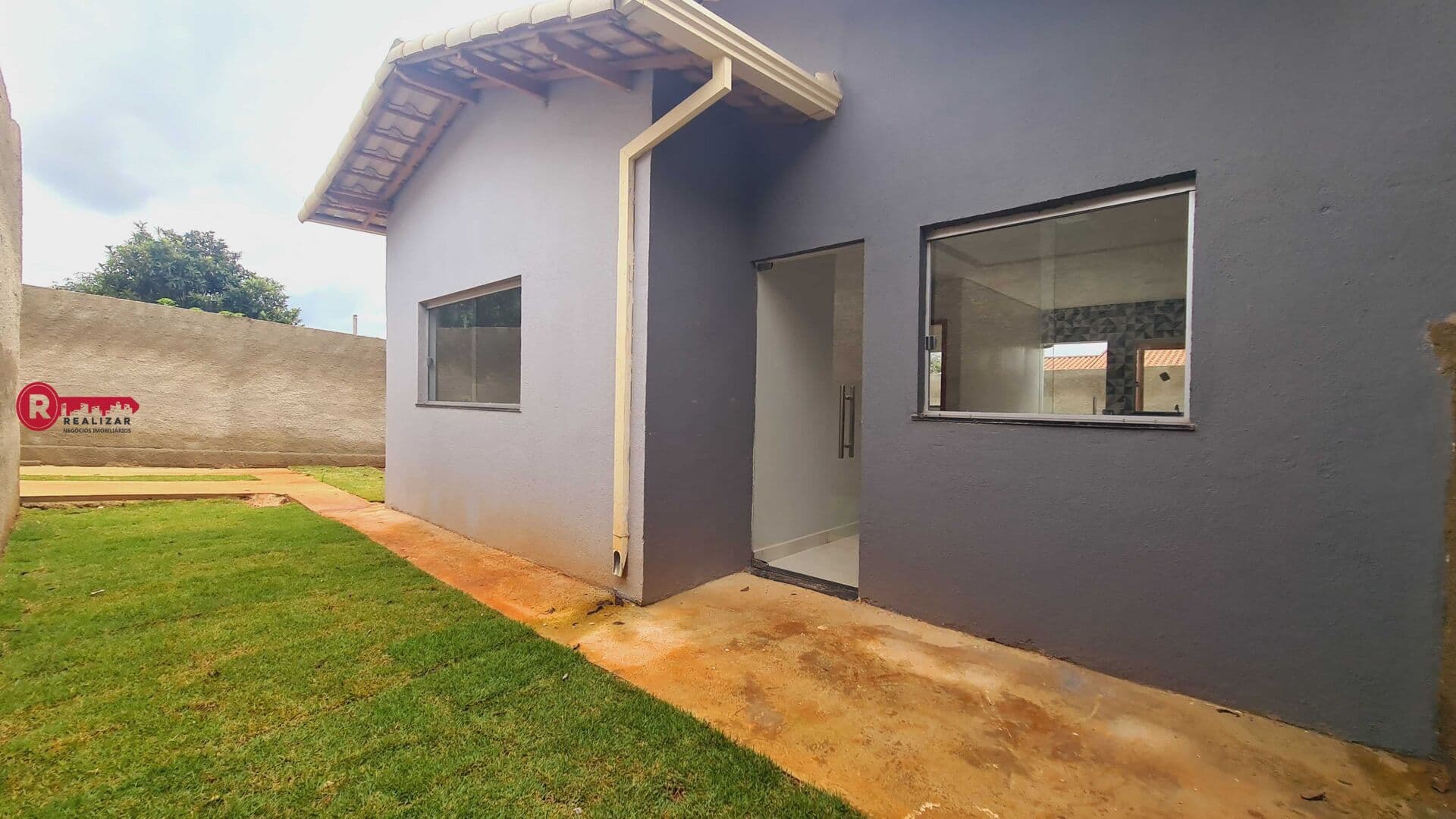 Casa a Venda no bairro Pousada das Rosas em São Joaquim de Bicas