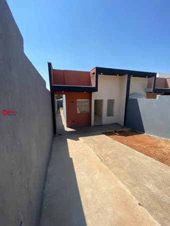 Casa 03 Quartos Sendo 01 Suíte à Venda no bairro Marques Industrial em São Joaquim de Bicas