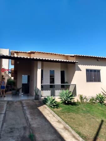Casa 03 Quartos sendo 01 Suíte à Venda no bairro Novo Igarapé em Igarapé