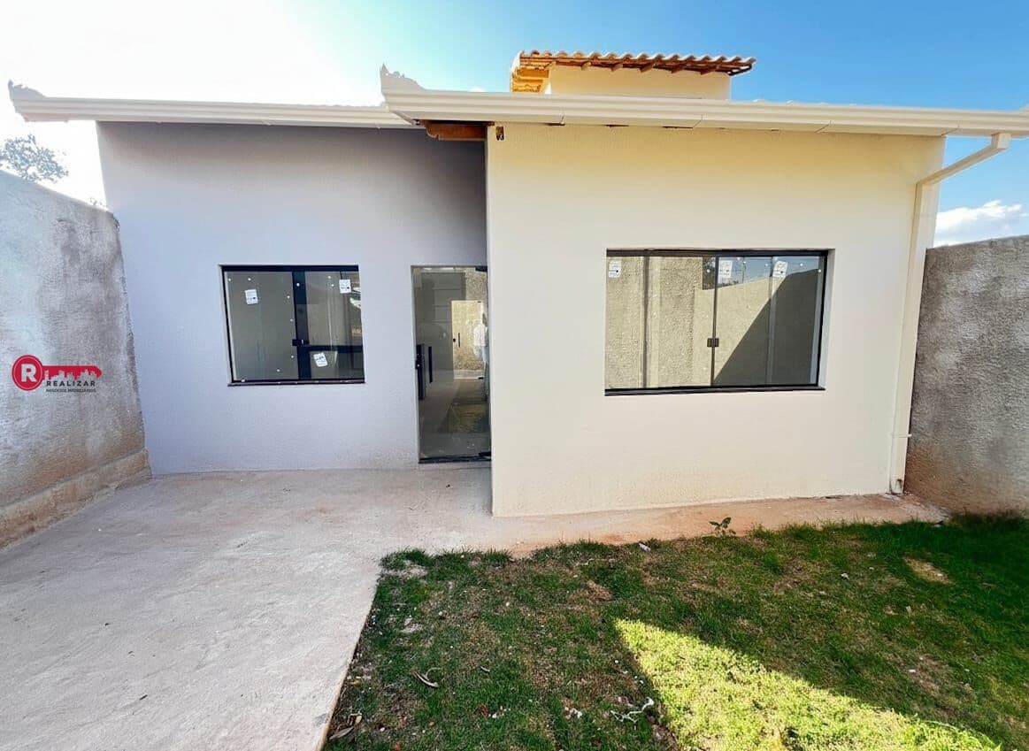 Casa 02 Quartos à Venda em São Joaquim de Bicas no bairro Pousada das Rosas