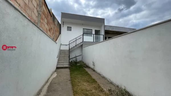Casa 03 Quartos à Venda em Betim no bairro Residencial Lagoa