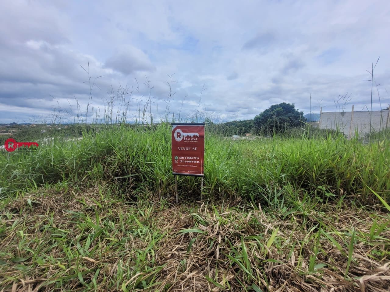 Lote 360m² Com Registro e Escritura à Venda em Igarapé no bairro Resplendor