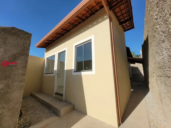 Casa 02 Quartos à Venda no bairro Vila Rica em São Joaquim de Bicas