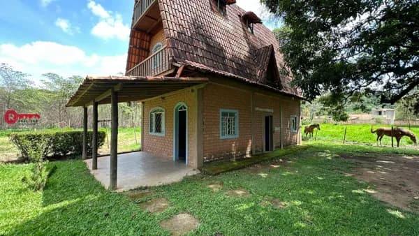 Sítio 03 Quartos sendo 02 Suíte com 2.337 m² de Área Total à Venda em Juatuba no bairro Francelinos