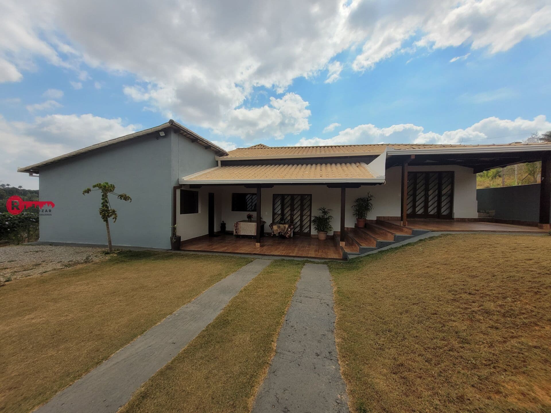 Sítio com 2.000m² de Área Total à Venda no bairro Residencial Vista da Serra em Igarapé