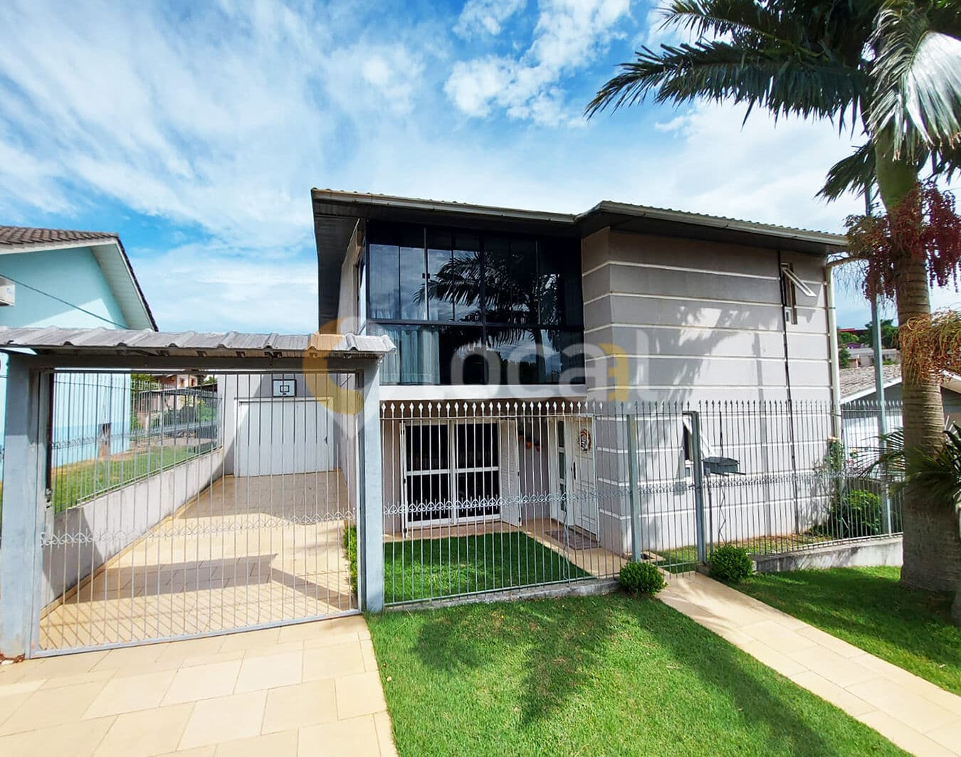Casa linda e em ótima localização