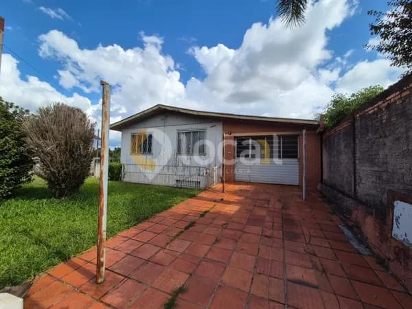 Casa na Av. Pátria!