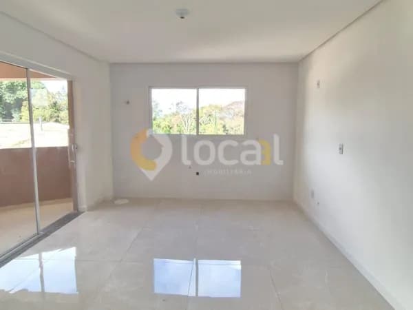 Apartamento C/ Sacada