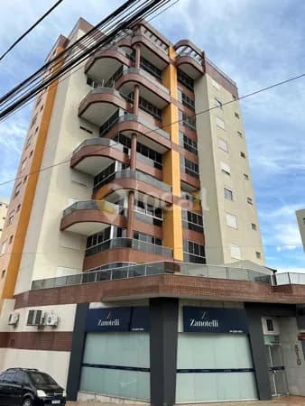 Apartamento amplo, moderno e semi mobiliado!