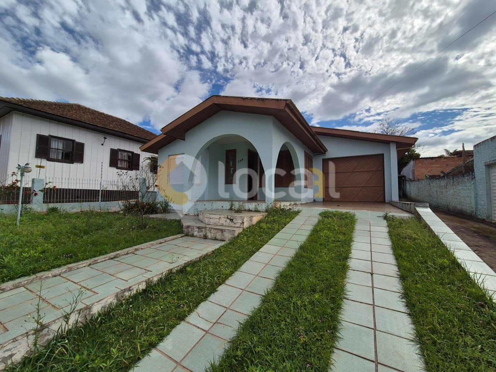 Casa com Terreno Amplo