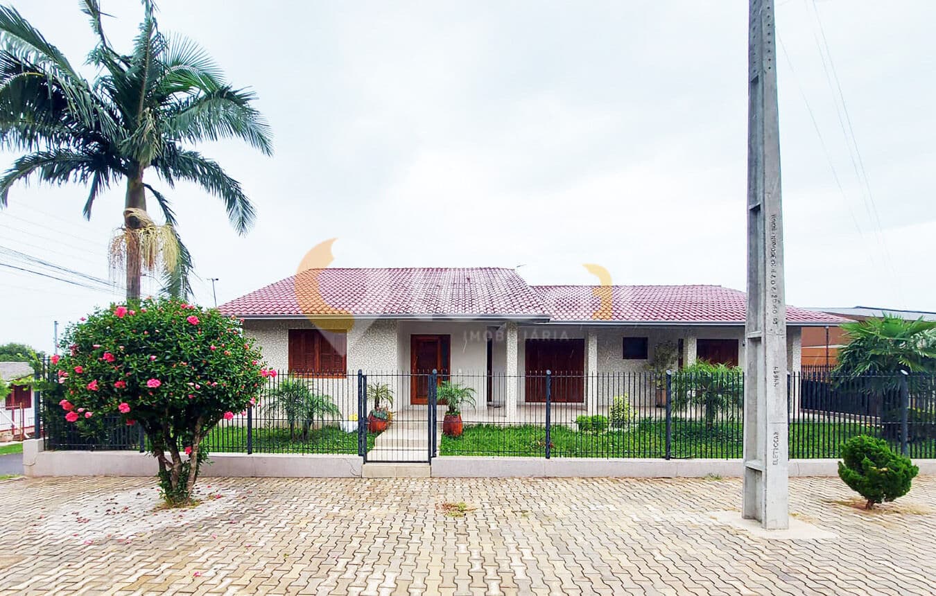 Casa em Carazinho - Cantares