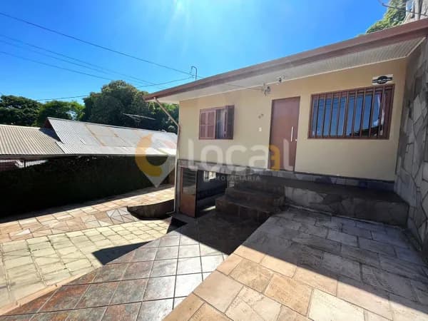 Casa Financiável em Bairro Tranquilo!