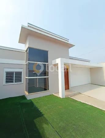 Casa de alto padrão, elegante e bem localizada!