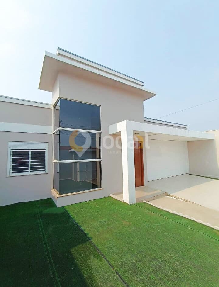 Casa de alto padrão, elegante e bem localizada!
