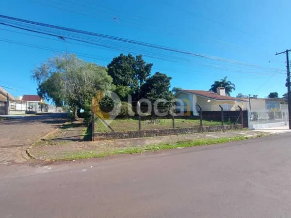 Lote/Terreno em Carazinho - Loeff