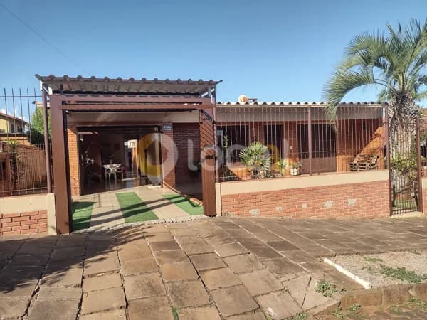 Casa em Carazinho - Oriental