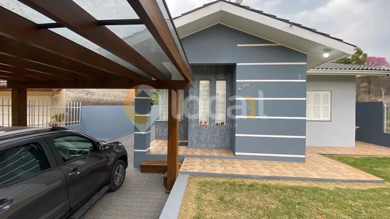 Casa Semimobiliada