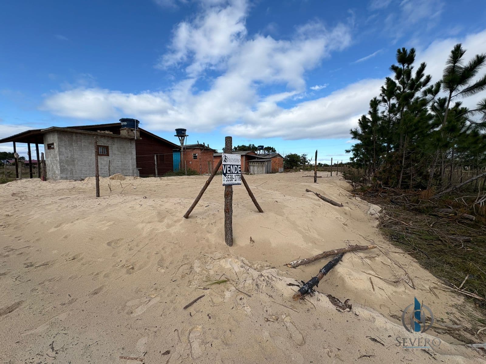 Terreno na Praia Xangri-lá dos Mares