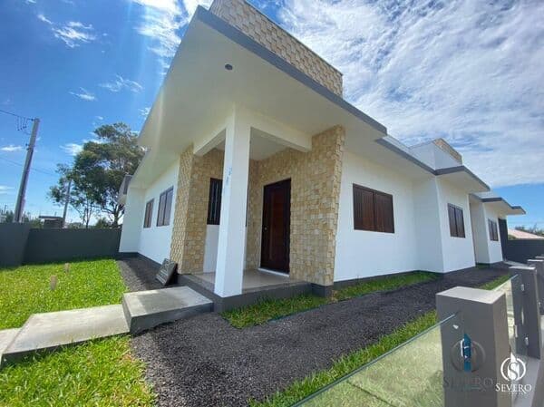 Casa com 3 suítes em Bellatorres SC