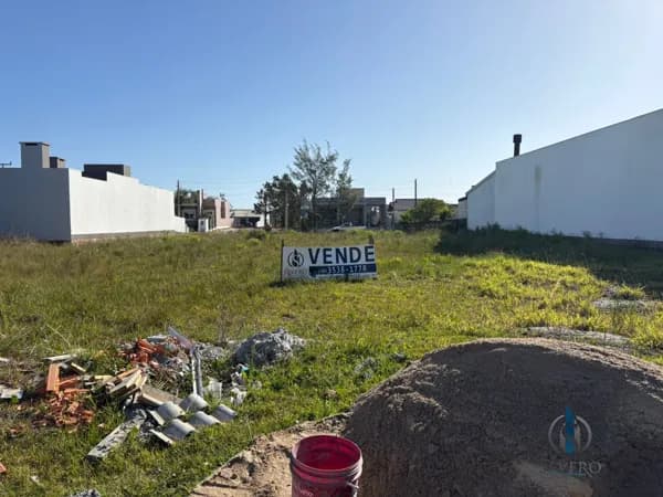 Quatro terrenos juntos em Bellatorres