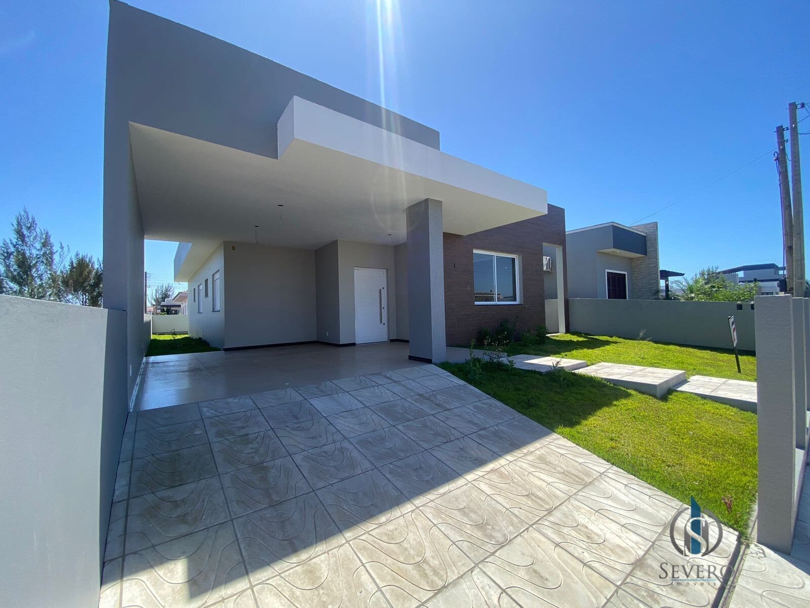 🌴 Casa à Venda em Bellatorres - Viva o Seu Paraíso à Beira-Mar 🌊