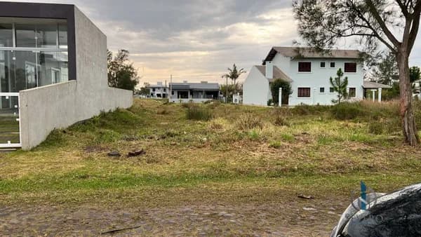 Terreno na Praia de Bellatorres