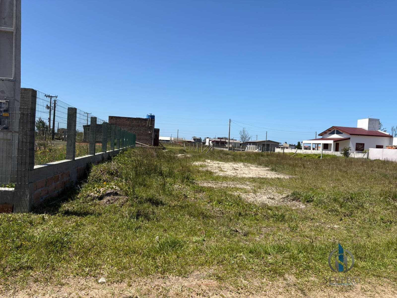 Terreno na Praia Xangri-lá dos Mares, quadra mar