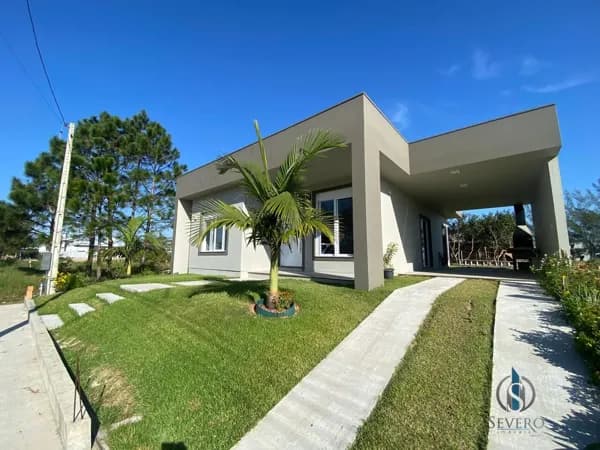 🏡 Casa Mobiliada Próxima ao Portal de Bellatorres – Conforto e Sofisticação a 700 Metros do Mar! 🏖️
