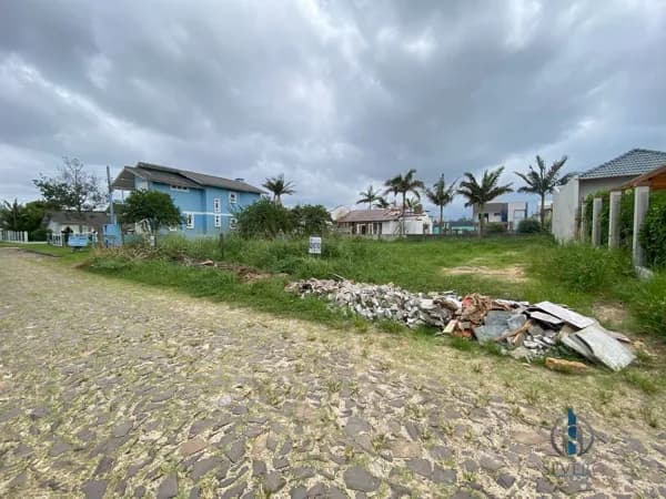 Dois terreno na Rua do Leão Marinho, quadra mar