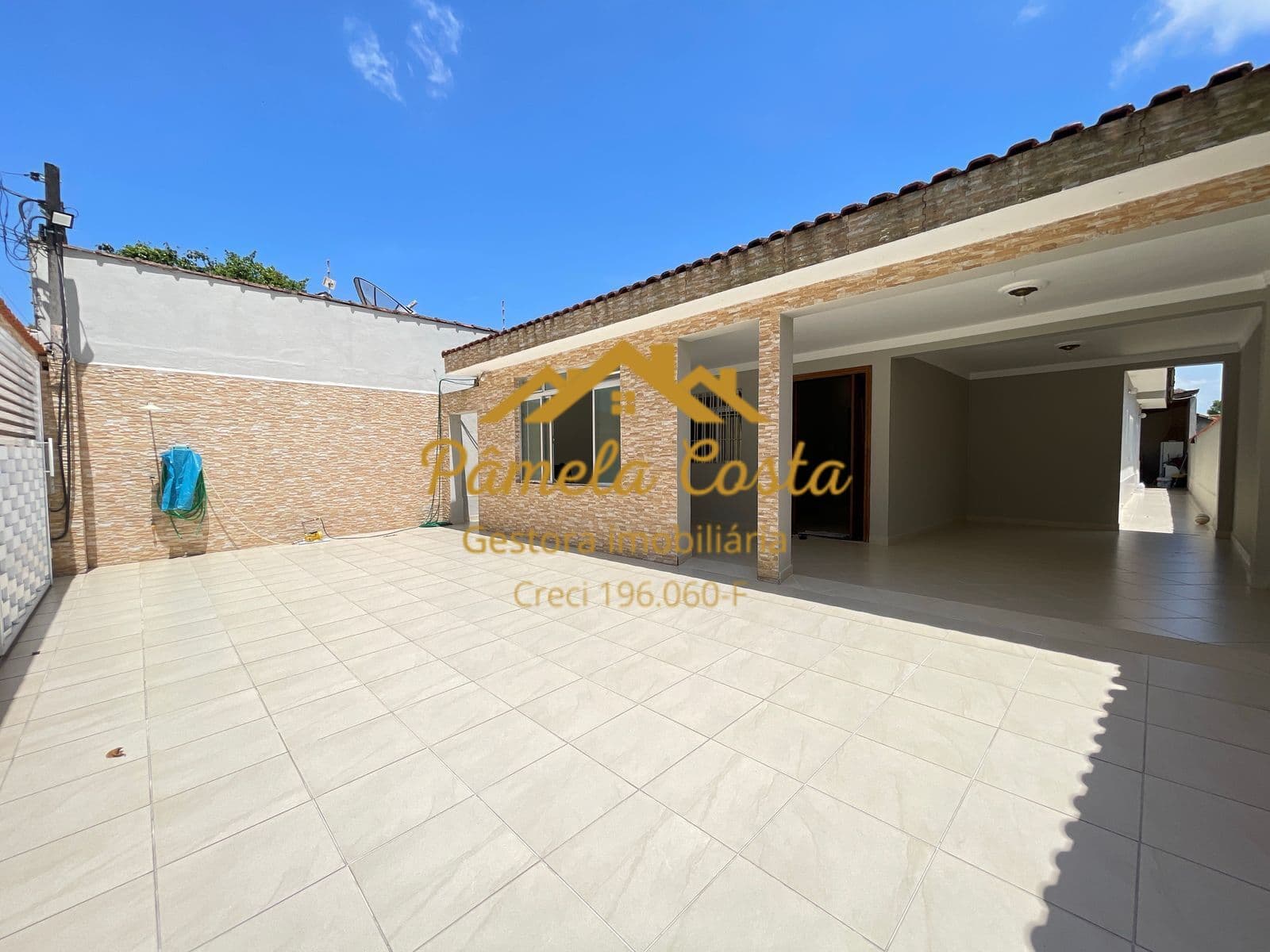 Casa em Guarujá - Vila Alice (Vicente de Carvalho)