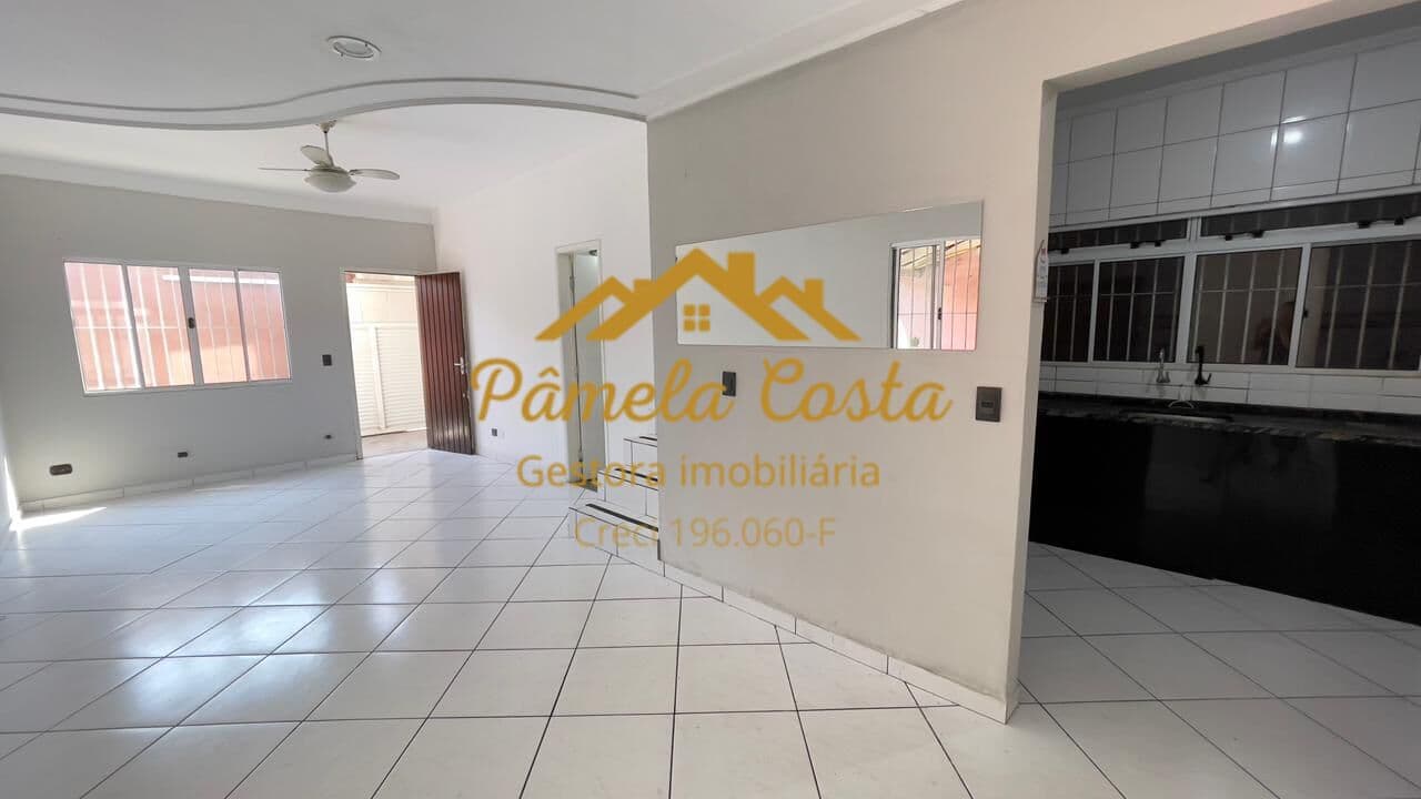 Casa em Guarujá - Jardim Boa Esperança (Vicente de Carvalho)