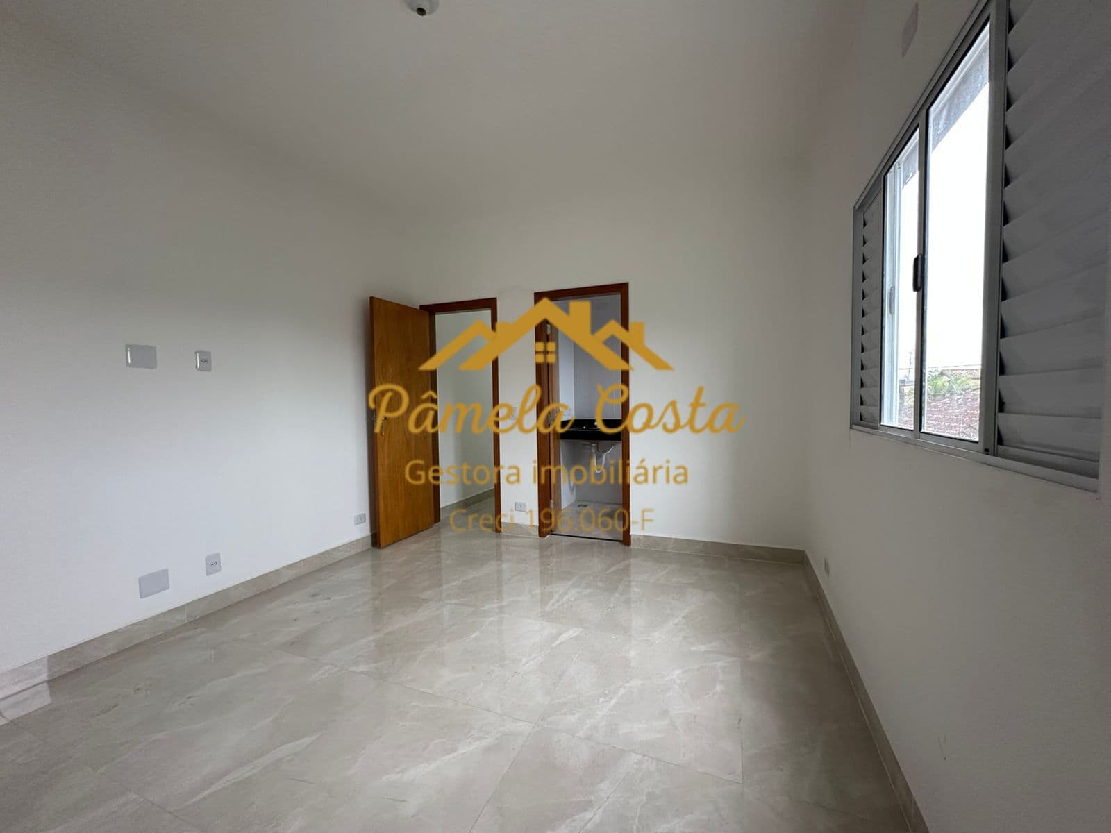 Casa Sobreposta em Sítio Paecara (Vicente de Carvalho), Guarujá/SP
