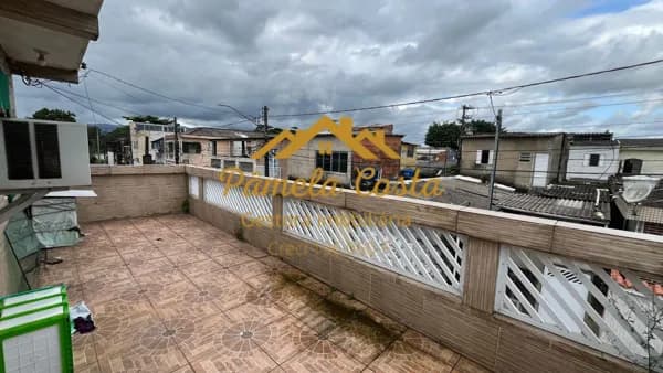 Casa em Guarujá - Sítio Paecara (Vicente de Carvalho)