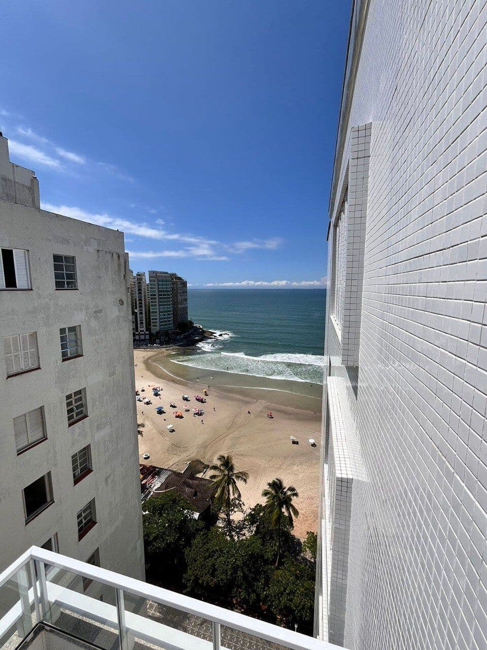 Apartamento em Guarujá - Pitangueiras