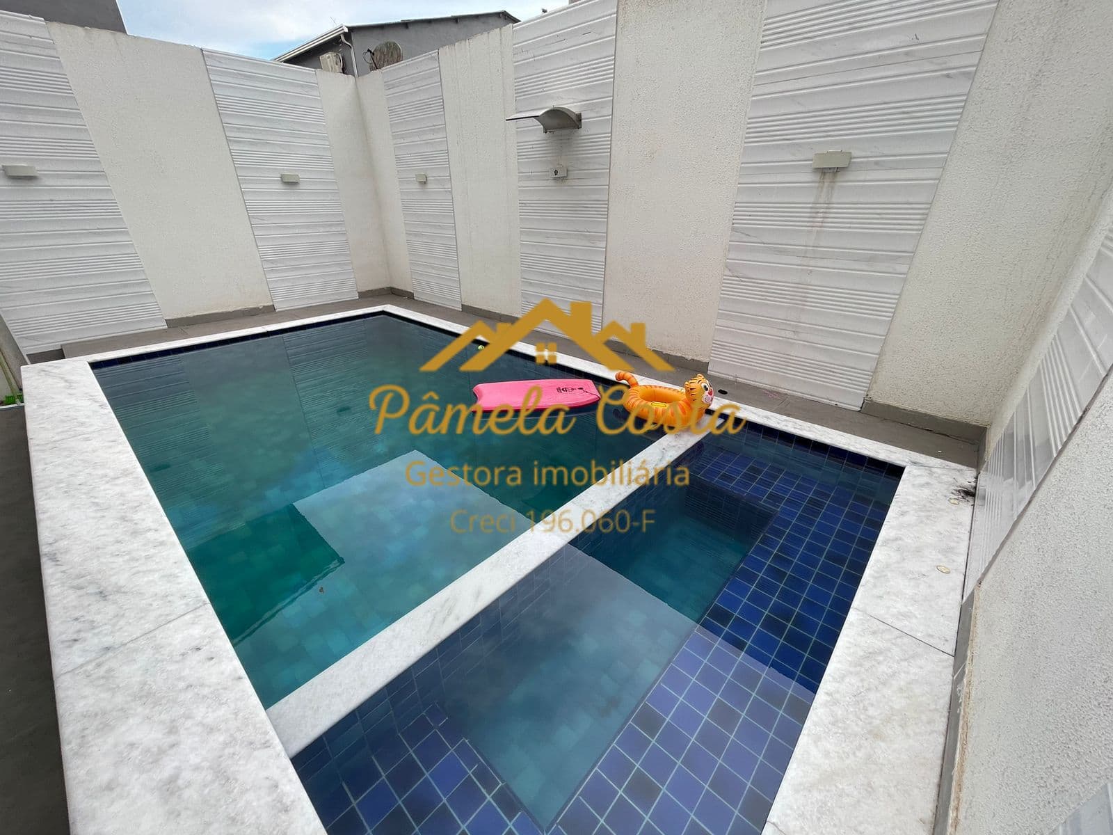 Casa em Guarujá - Vila Áurea (Vicente de Carvalho)
