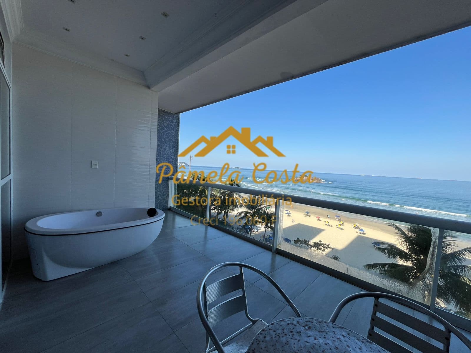 Apartamento em Guarujá - Pitangueiras
