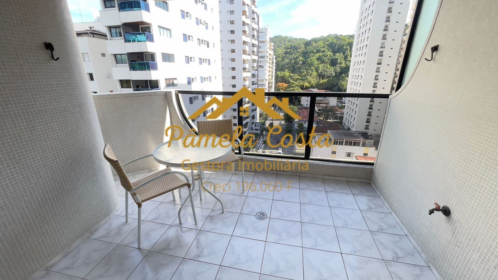 Apartamento em Guarujá - Barra Funda