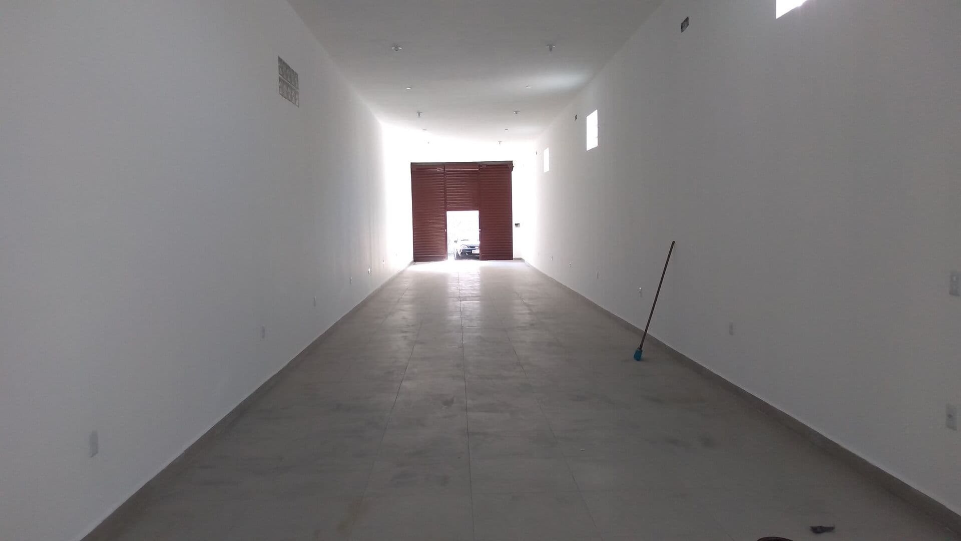 Salão comercial para alugar no bairro Centro - Mogi Mirim/SP