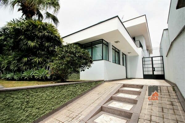 Casa-Sobrado-para-Venda-em-Centro-Mogi-Mirim-SP