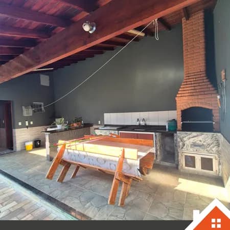 Casa à venda no bairro Jardim Paulista - Mogi Mirim/SP
