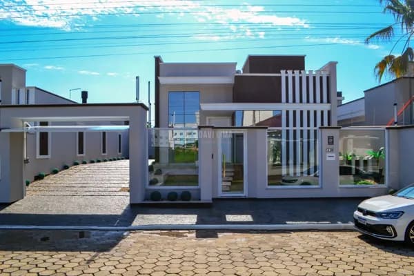 Casa em Tijucas - XV de Novembro