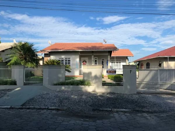 ALTO PADRAO, APARTAMENTO,Casa à venda no bairro Centro - Canelinha/SC